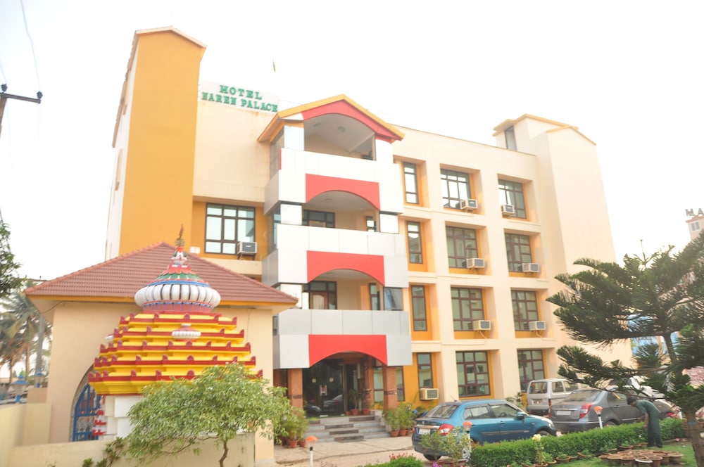 Hotel Naren Palace 3/30
