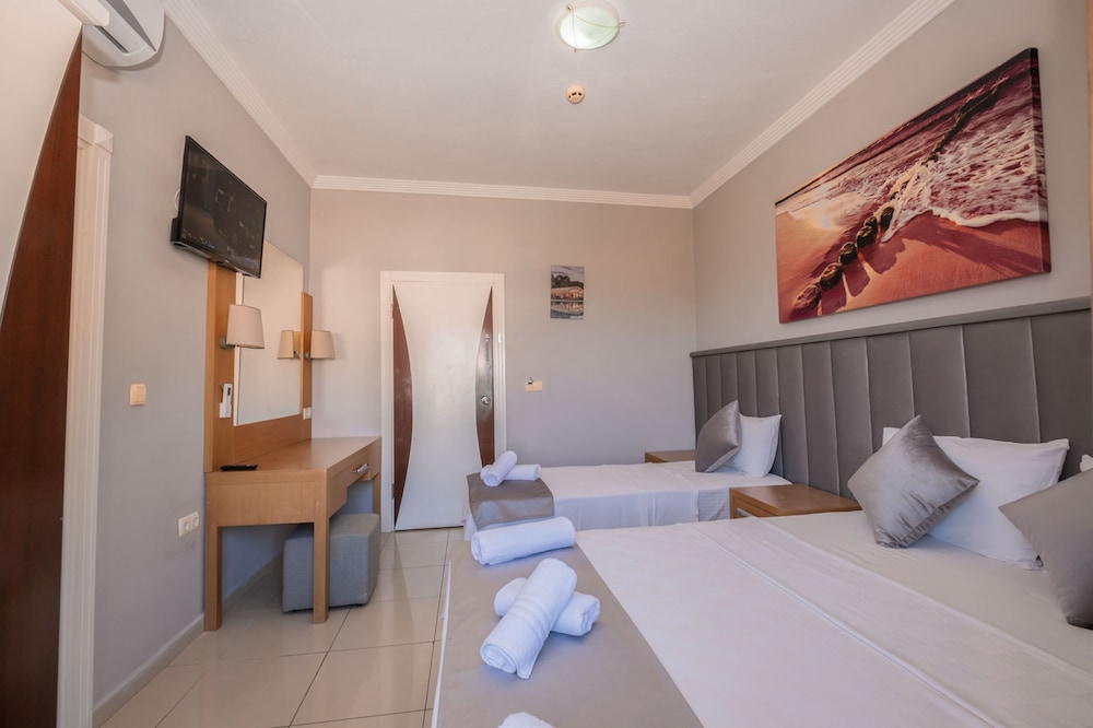 Infinity Hotel Kemer 5/19
