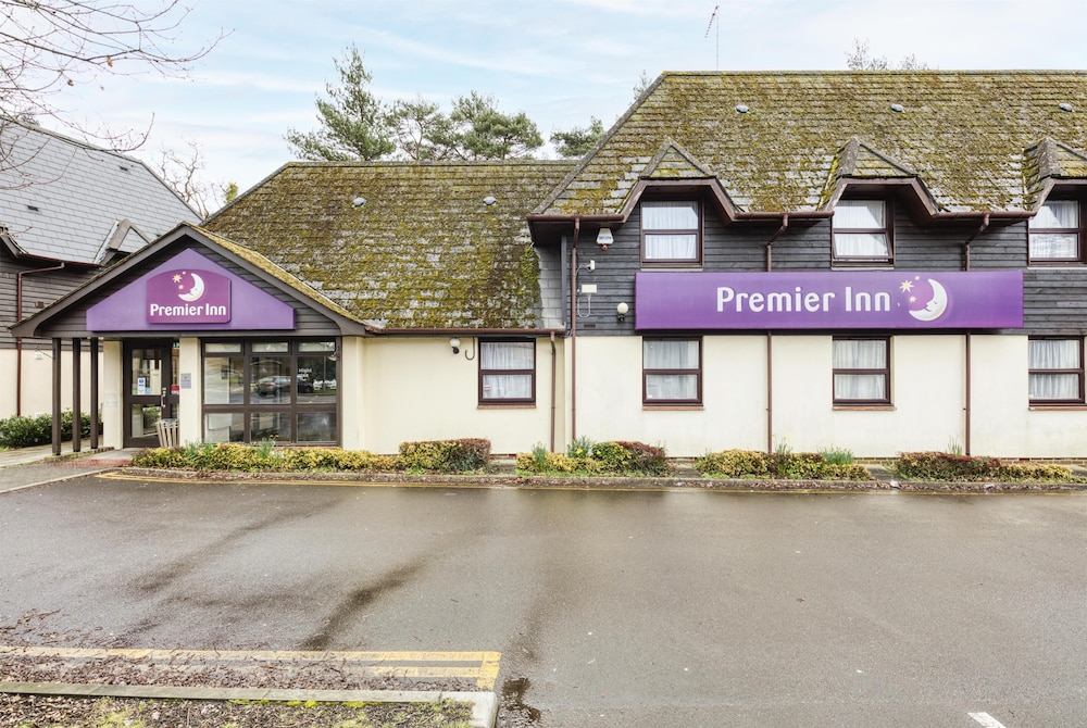 Premier Inn Bournemouth Ferndown 24/29