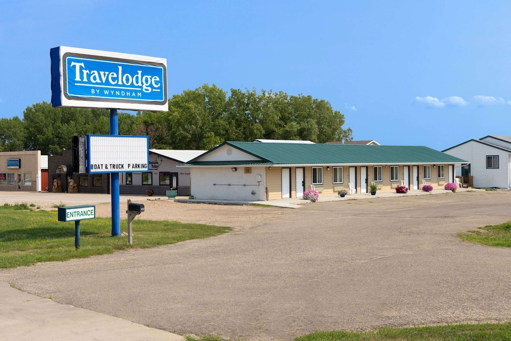 Travelodge by Wyndham Spirit Lake/Okoboji 1/53