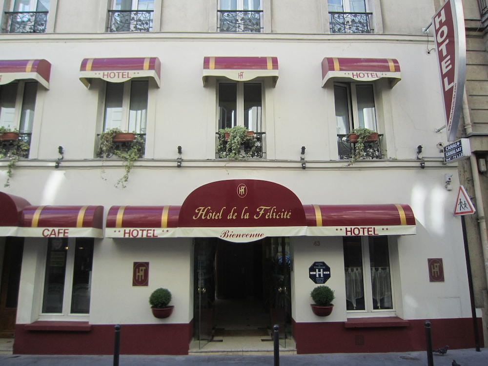 Hotel de La Felicite 3/33