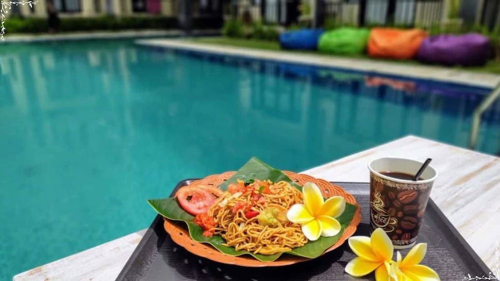 The Aromas Of Bali Hotel And Residence 38/48