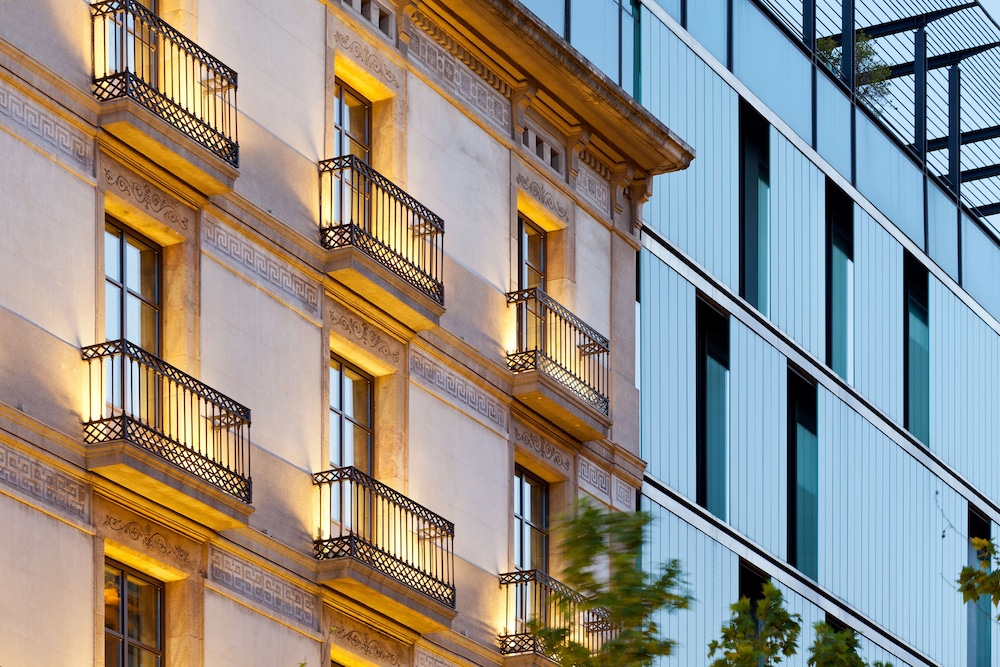Condes de Barcelona 66/71