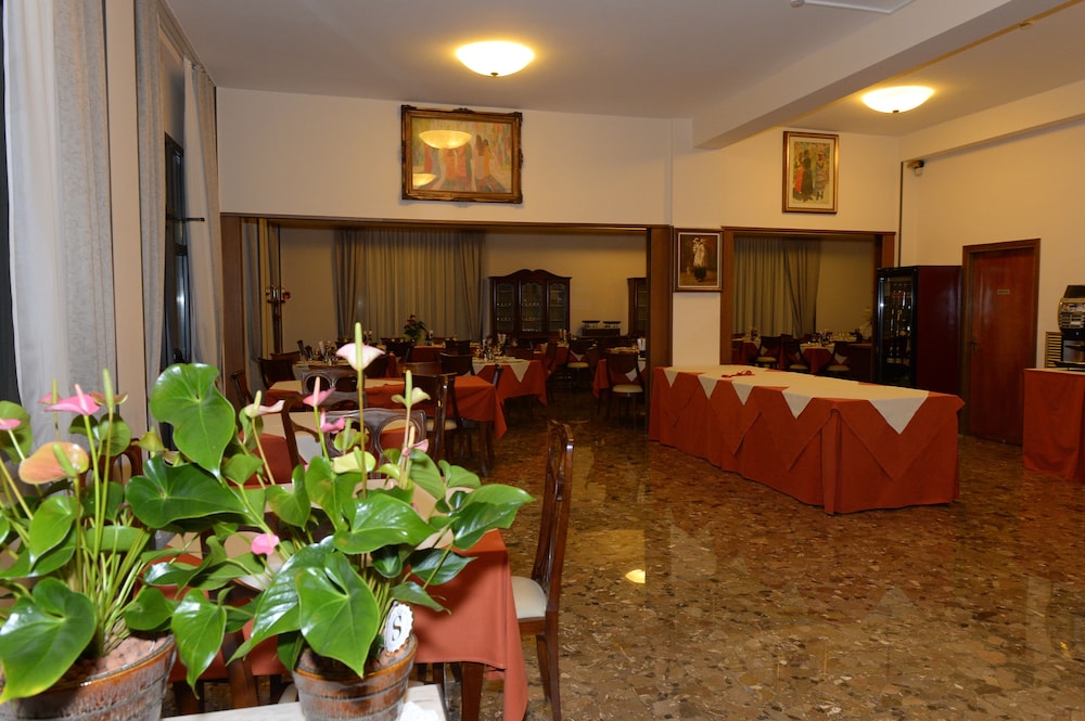 San Benedetto 44/50
