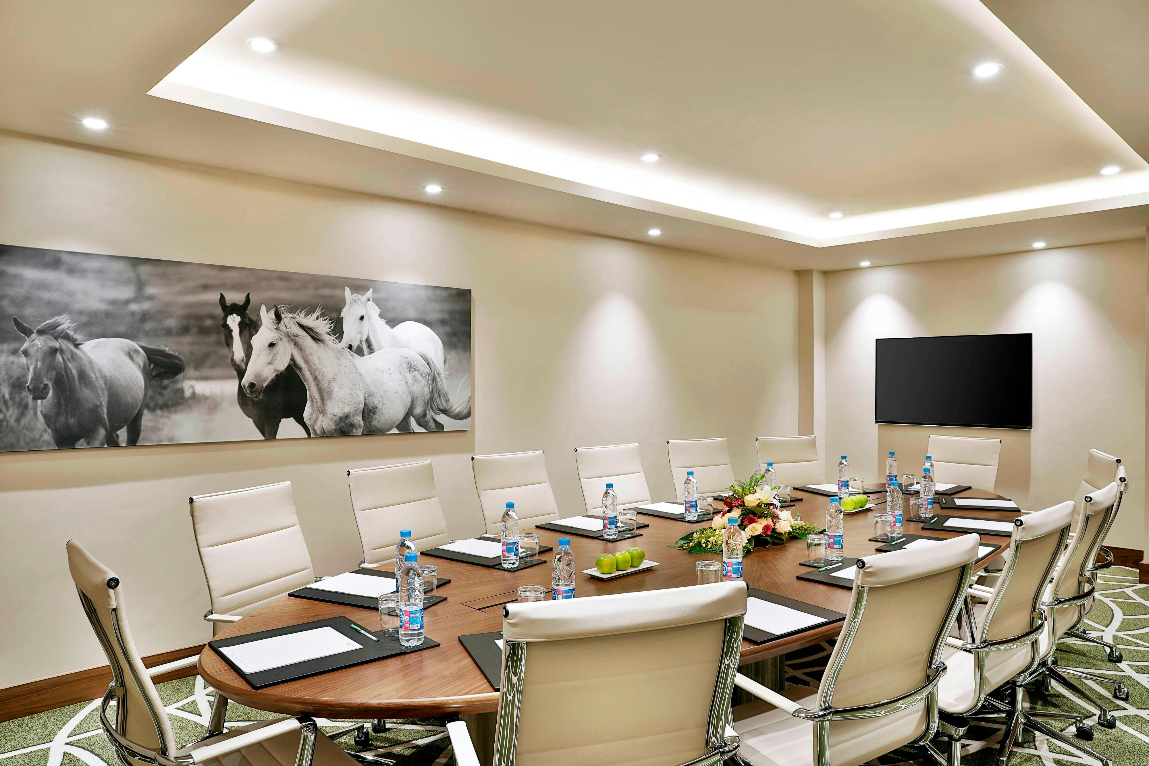 كورتيارد ماريوت(Courtyard by Marriott Riyadh Olaya) 32/38