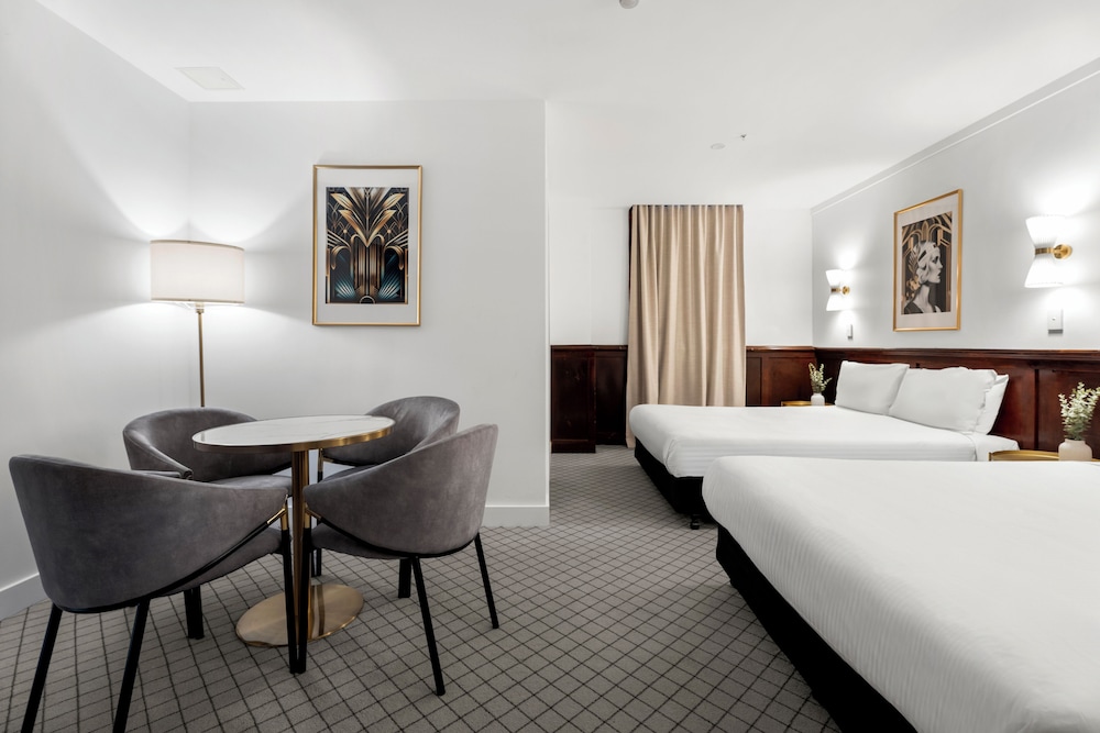 1 Bedroom, Deluxe, 2 Queen Beds