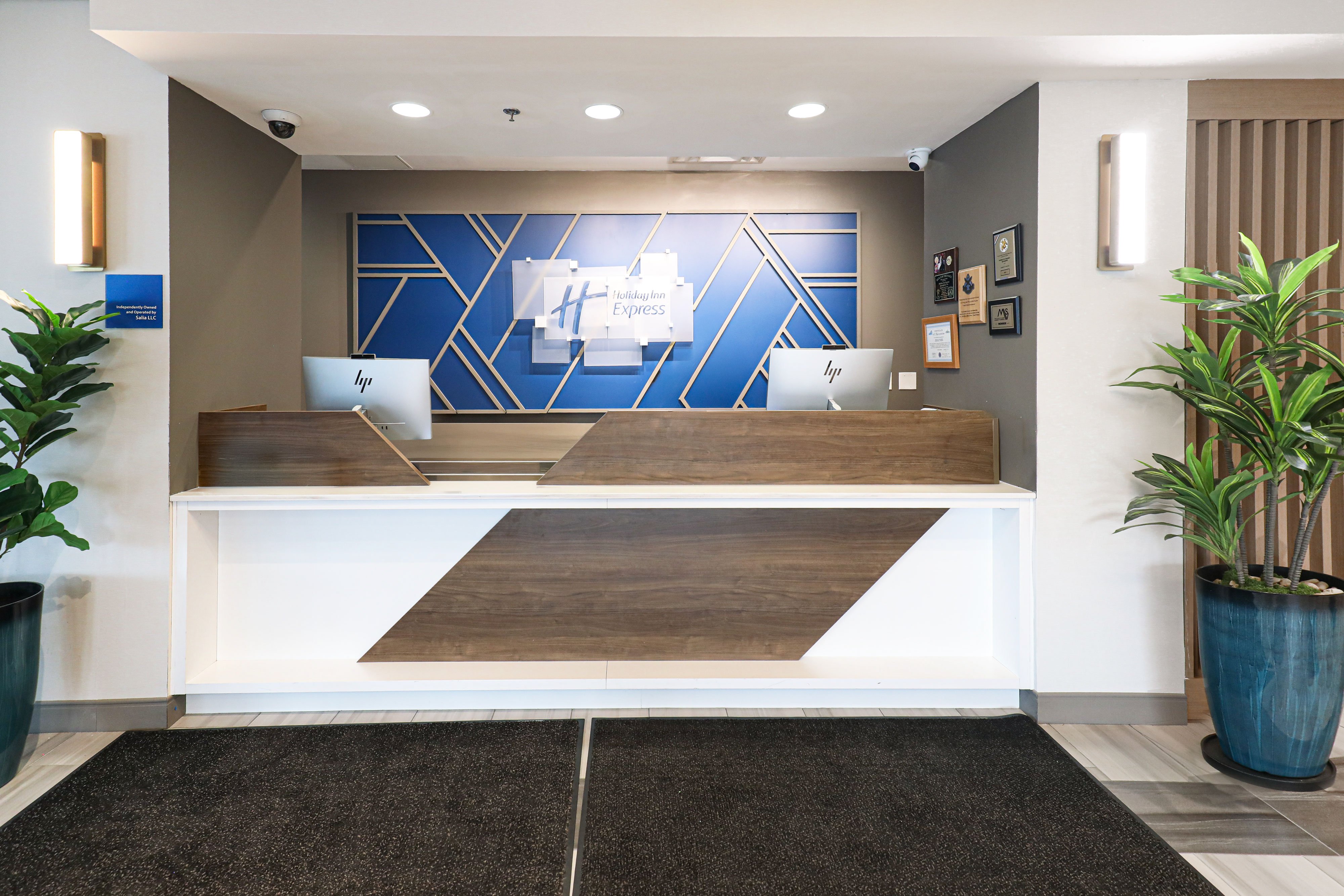 Holiday Inn Express Washington Dc Sw Springfield 5/50