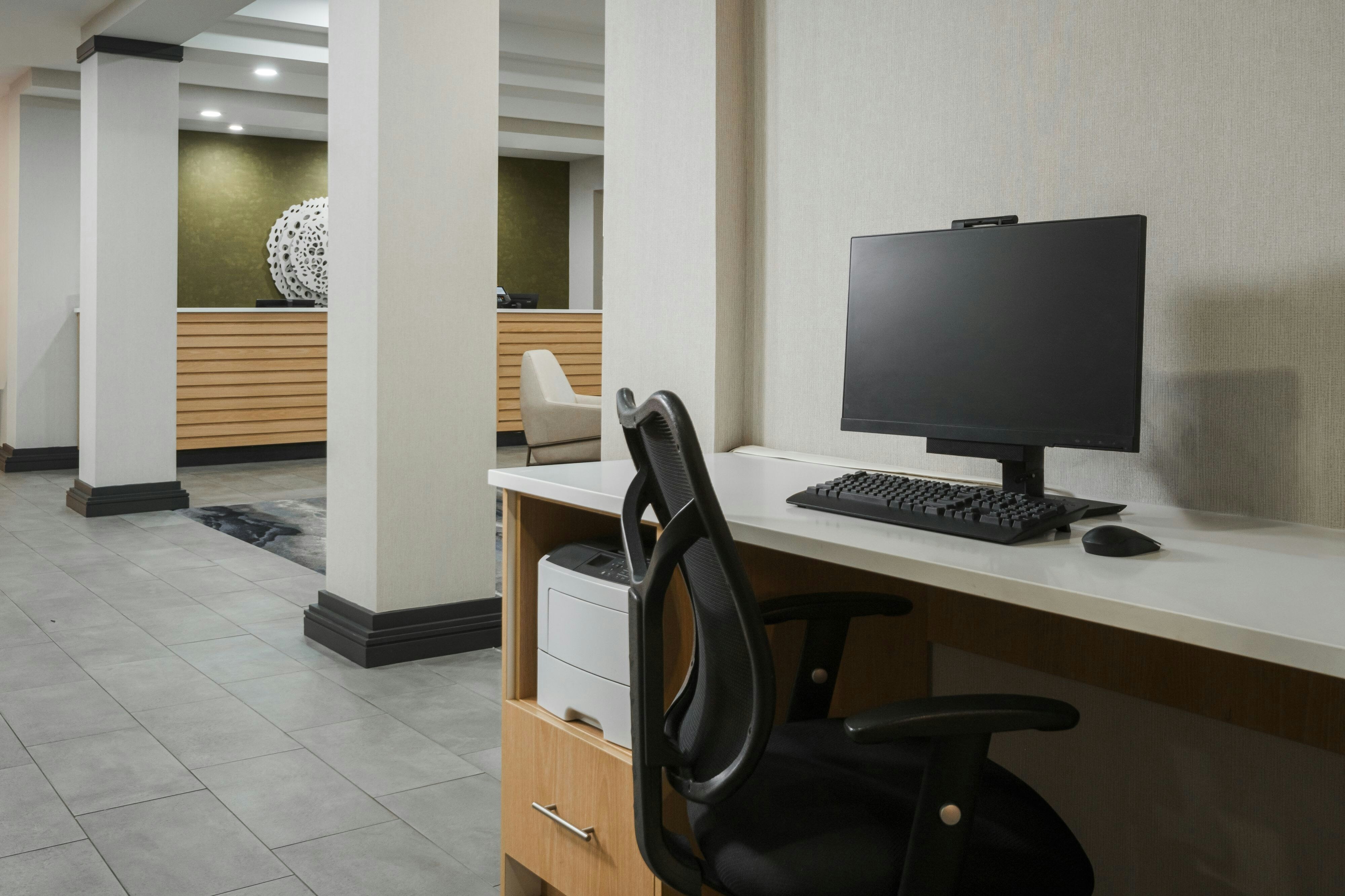 Fairfield Inn Suites Cleveland 21/25