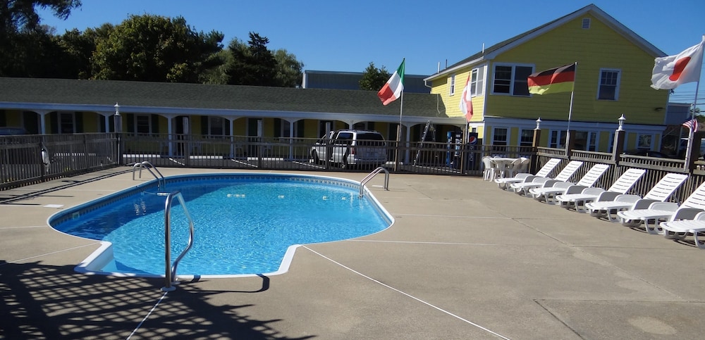 Jonathan Edwards Motel 9/65