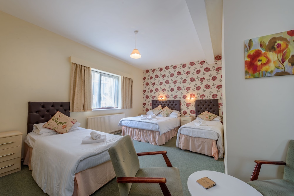 Devonshire Hotel 13/54