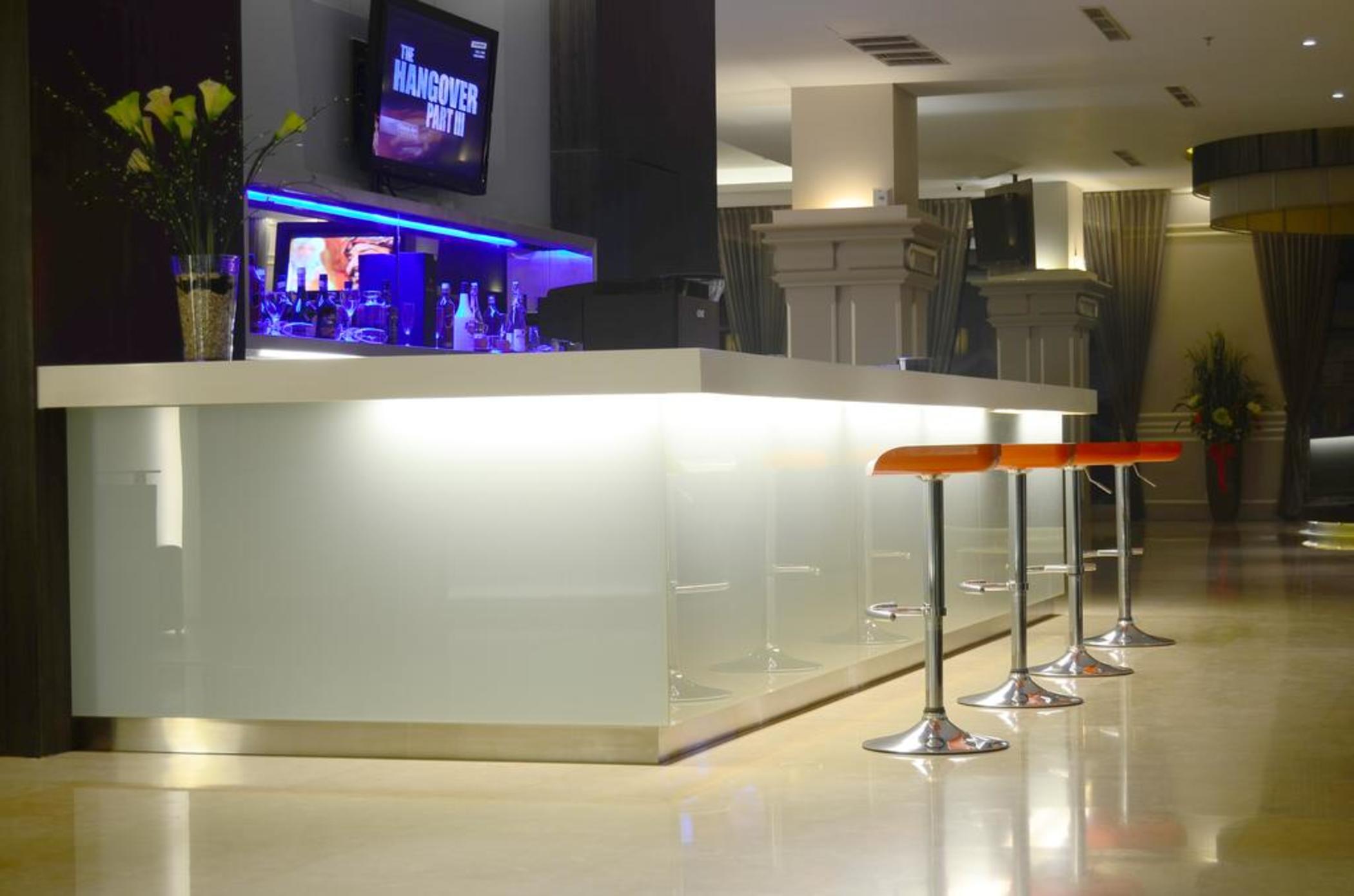 Mercure Regency Hotel Makassar 6/23