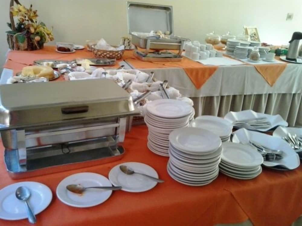 OFT Plaza Oeste Hotel 14/19
