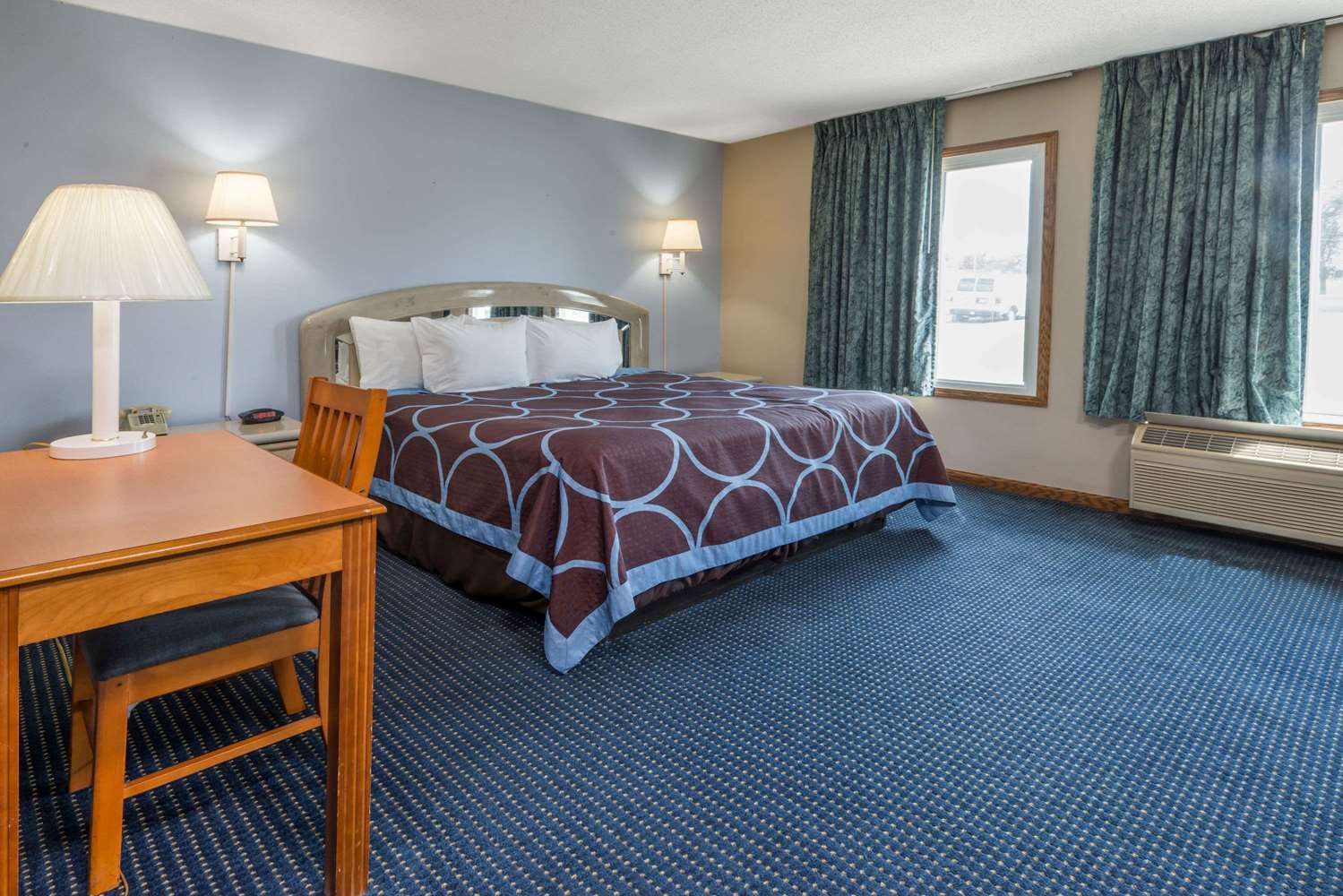 Super 8 by Wyndham O'Fallon MO/St. Louis Area 4/9