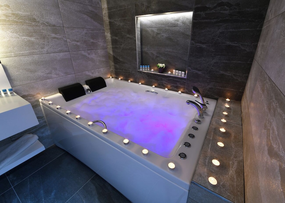 Nish Suite Atasehir 22/37
