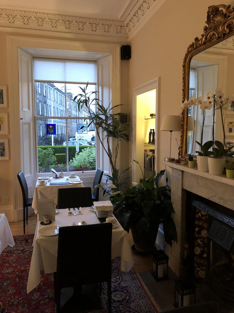 Sheridan Guest House 30/50