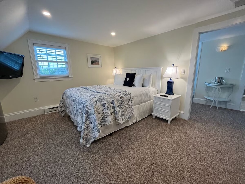 Beach Breeze Inn 21/50