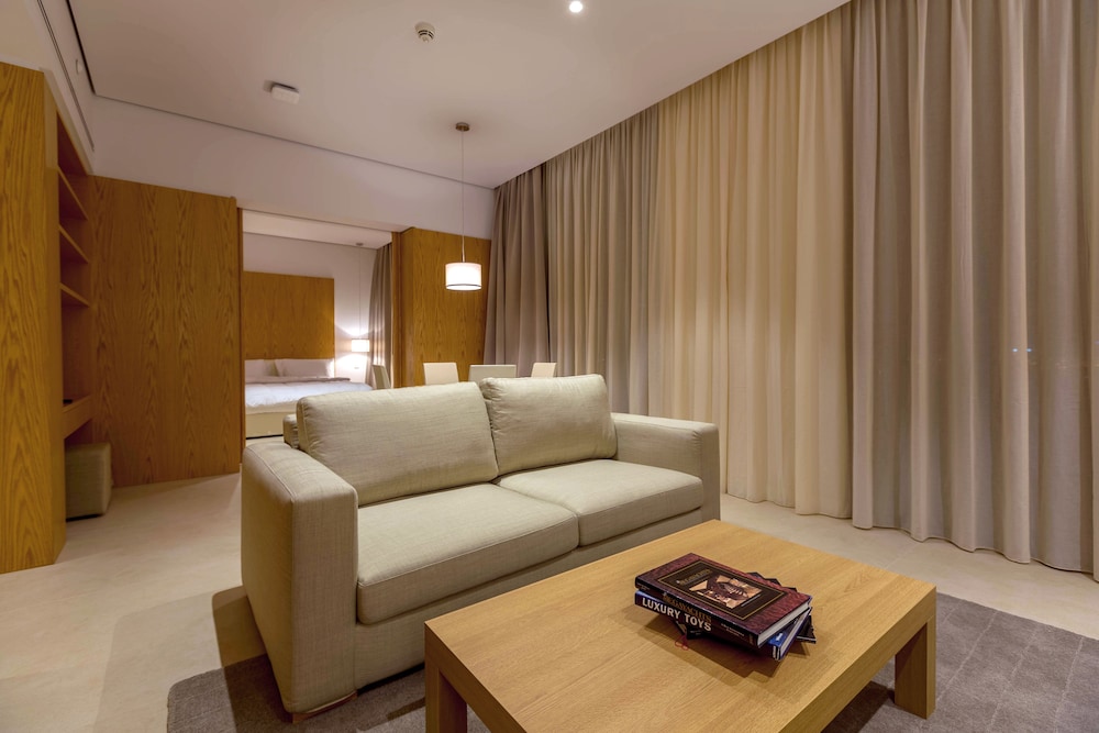 Delta Hotel Apartments 43/56