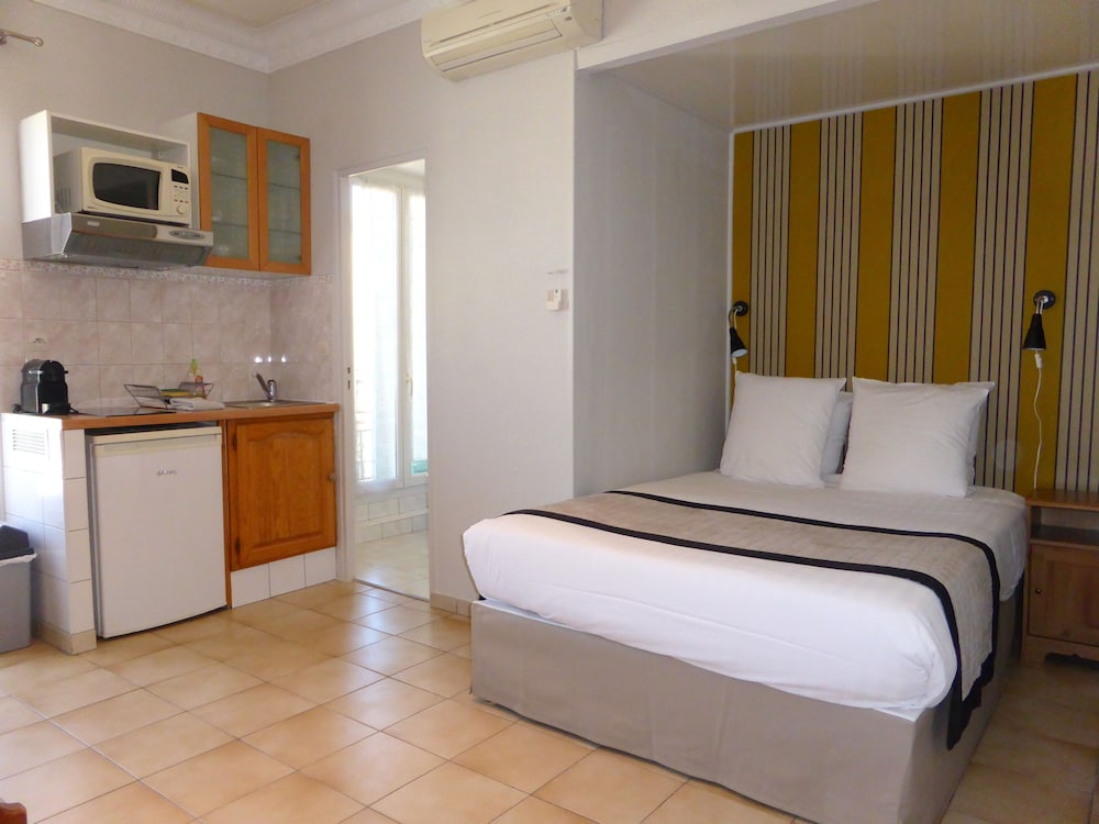 Aparthotel AMMI Nice Massena 29/80