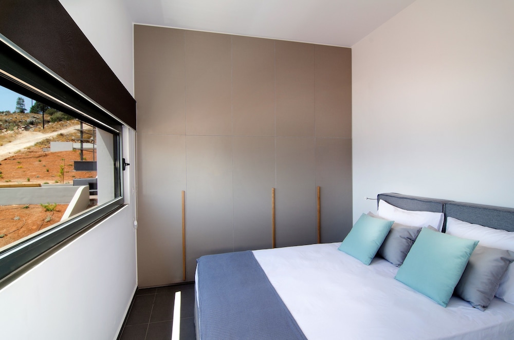 Seametry Luxury Living Apartments 15/50