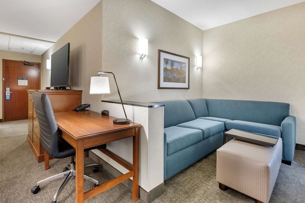 Drury Inn & Suites Phoenix Tempe 33/50