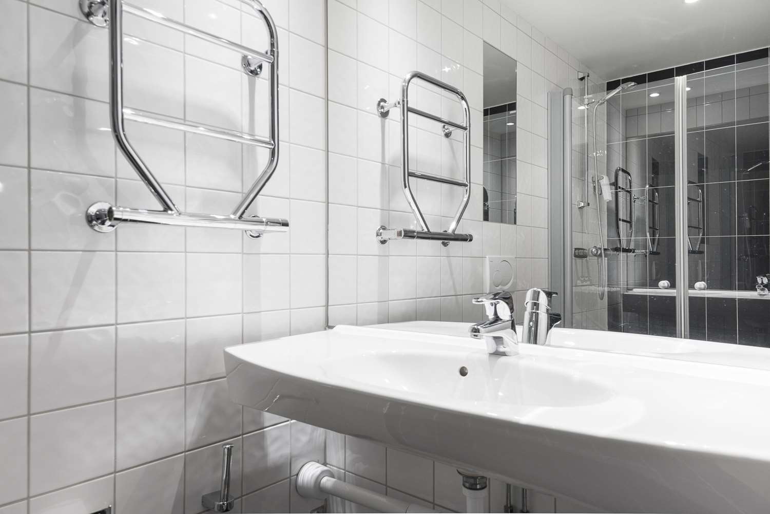 Quality Hotel 11 53/54
