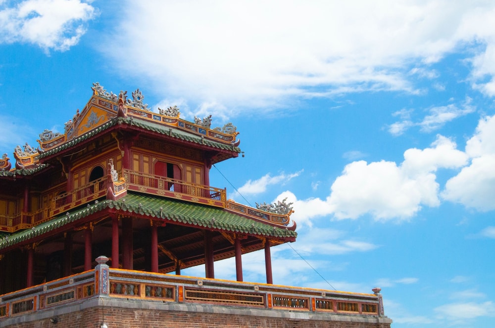 Ancient Hue Garden Houses 3/50