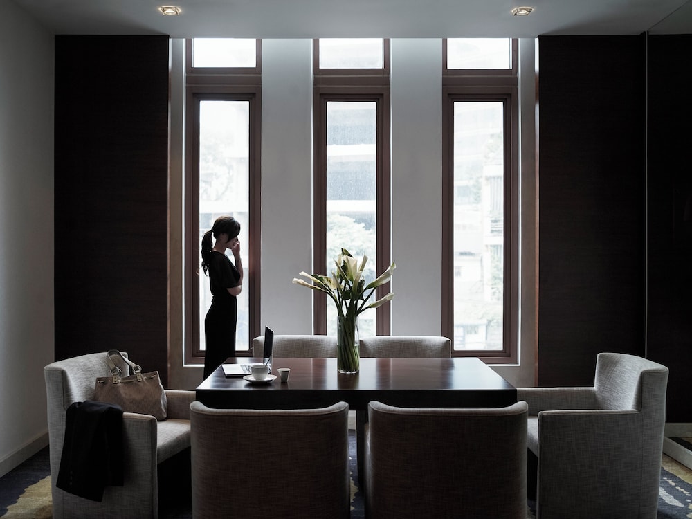 Pullman Hanoi Hotel 11/69