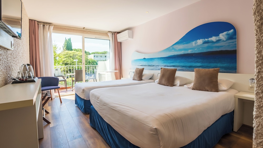 Hotel Europe 24/56