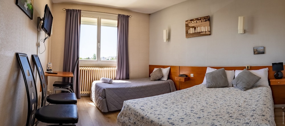 HOTEL CHRISTINA 16/57