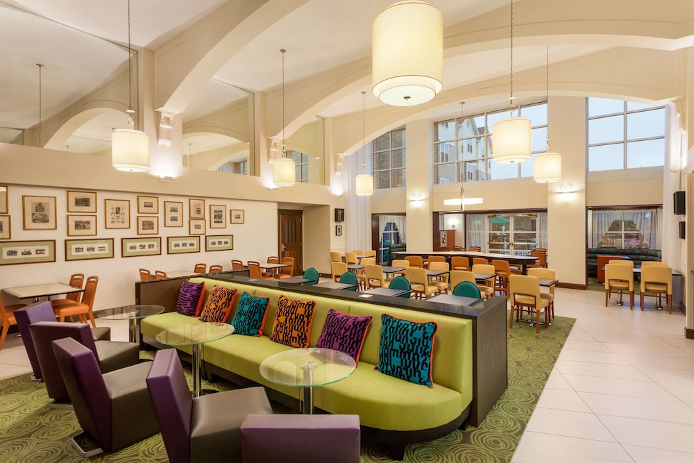 Homewood Suites by Hilton Reading 37/51