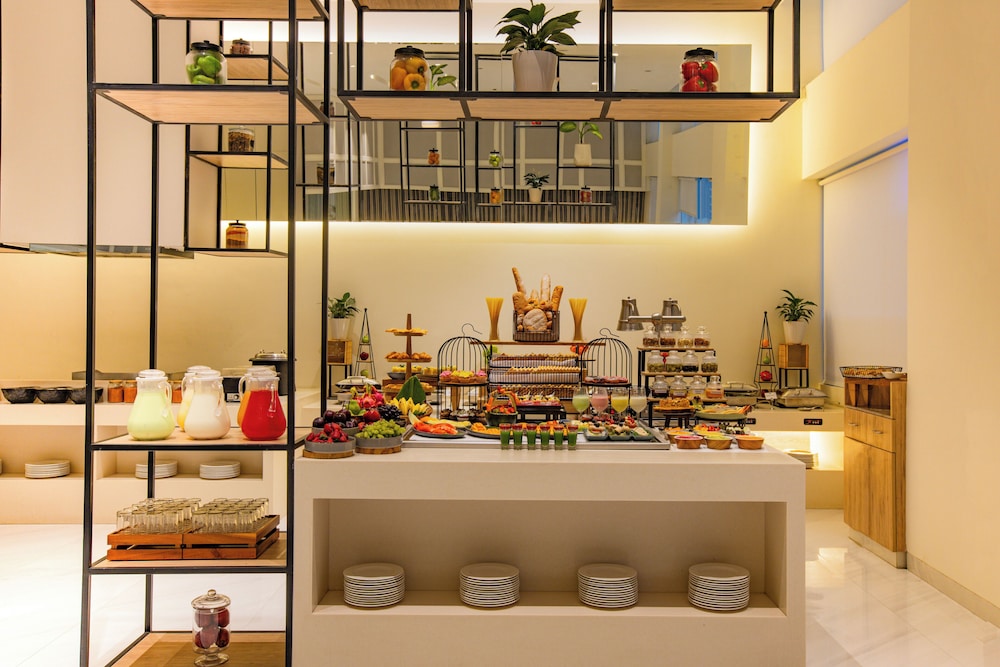 Keys Hotel Pimpri Pune 9/59