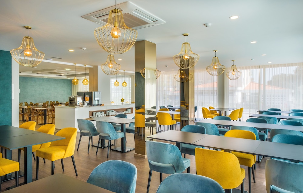 Imperhotel 62/78