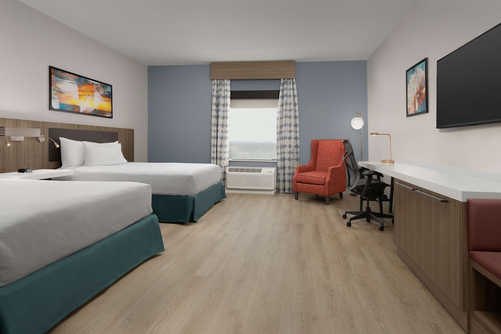 Room, 2 Queen Beds, Allergy Friendly, Accessible