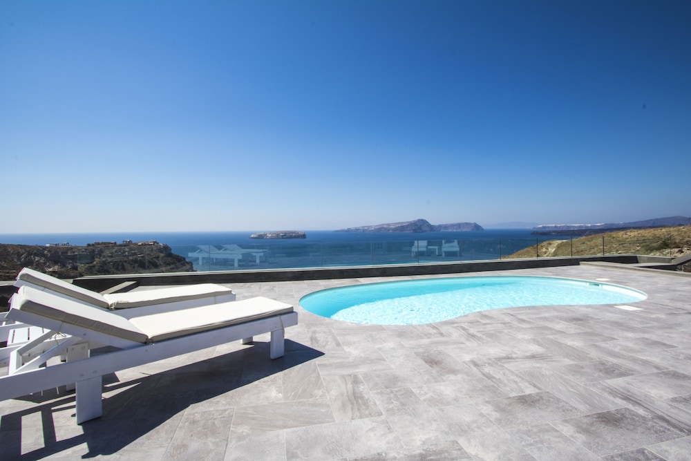 Our Villa Santorini 56/59