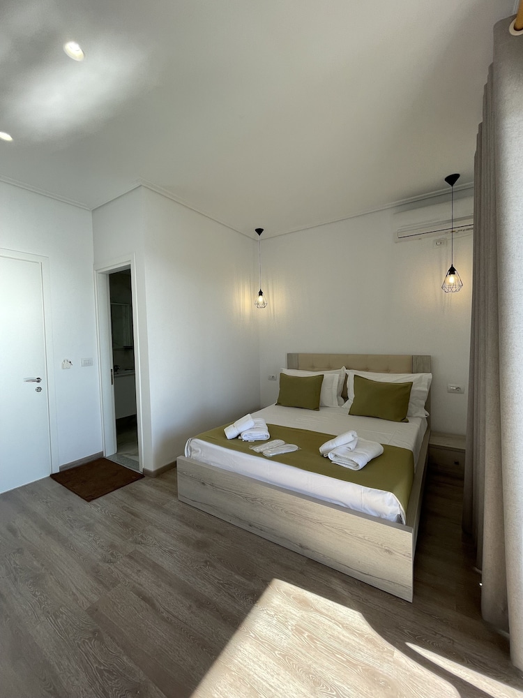 Relax Mea Hotel 15/50
