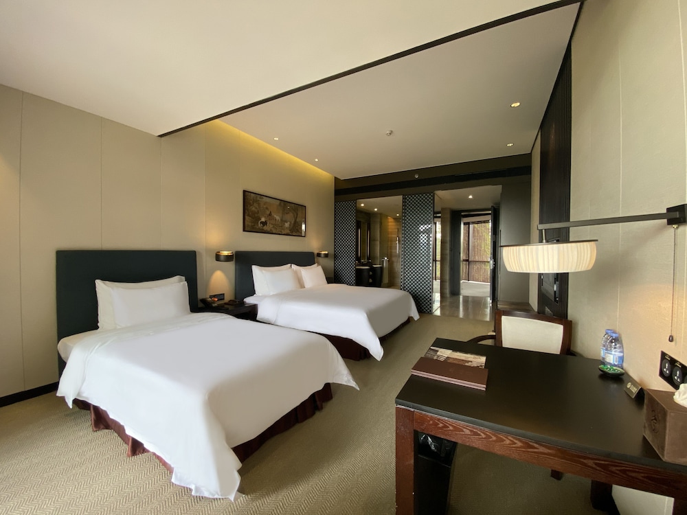 Shenzhen Castle Hotel 14/70