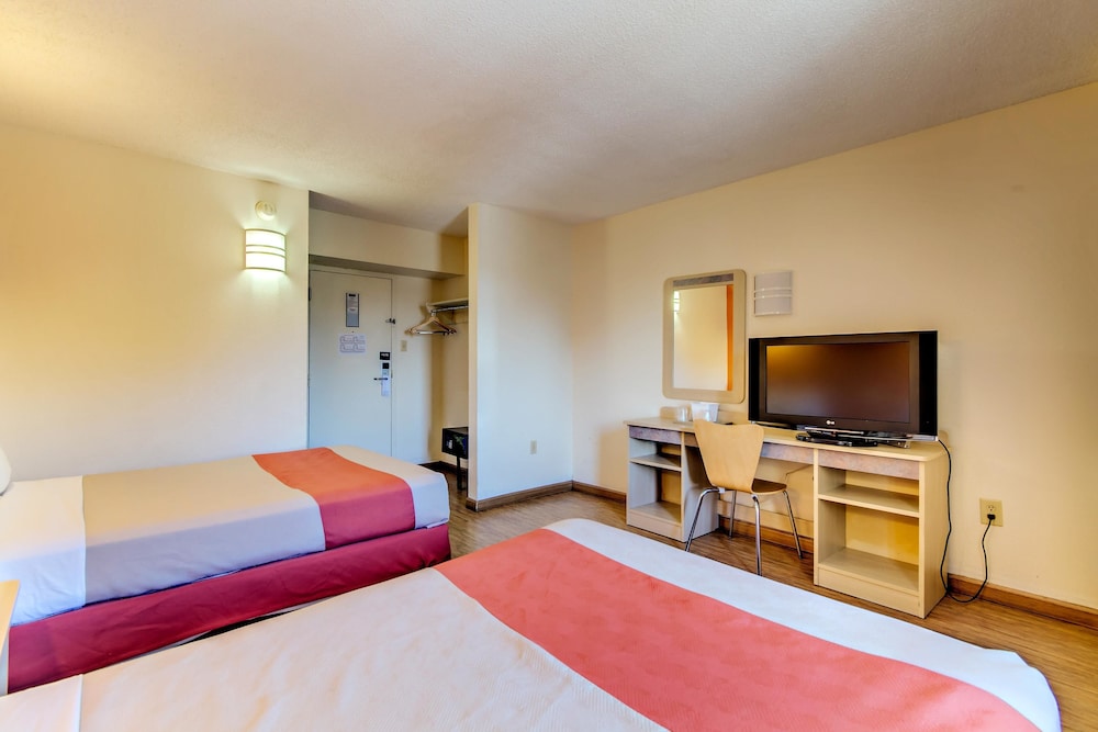 Motel6 Washington, DC 26/66