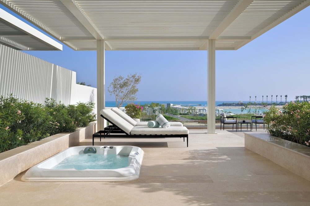 Address Beach Resort Marassi 34/64