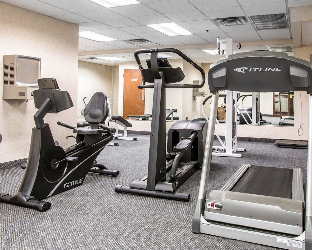 Quality Inn Southfield - Detroit 20/39