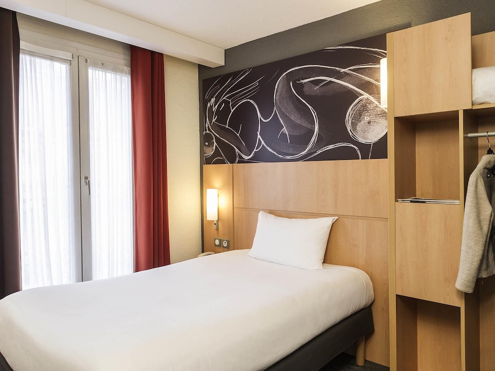 Ibis Paris Vaugirard Porte De Versailles 9/28
