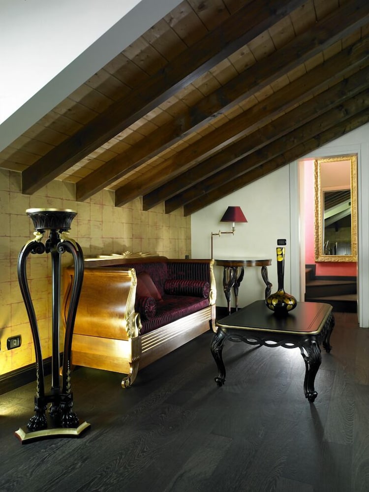 Hotel Villa Del Sogno 44/77