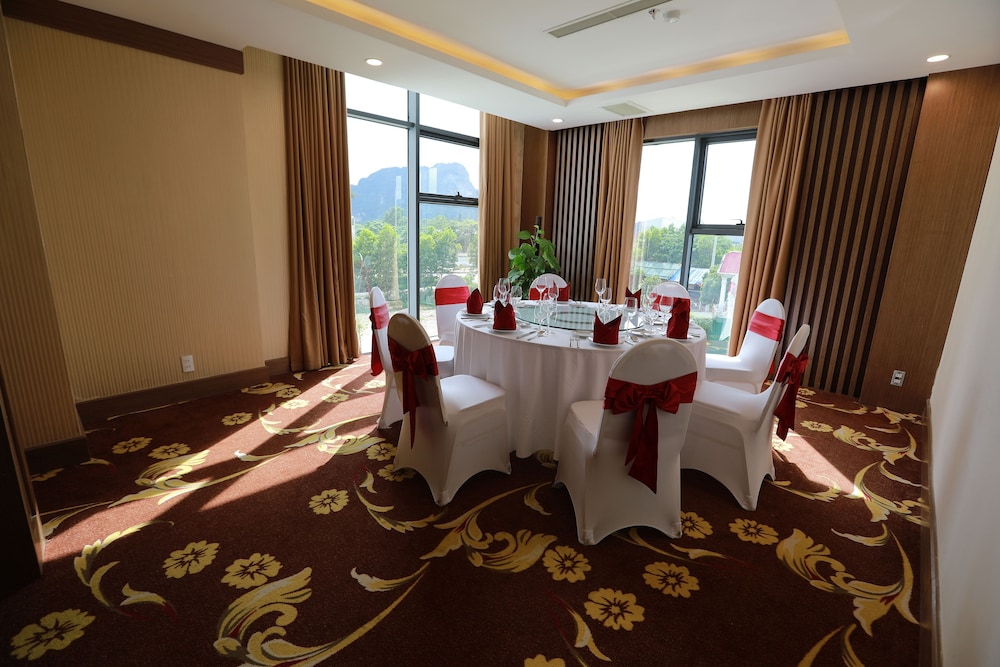 Muong Thanh Grand Con Cuong Hotel 34/39
