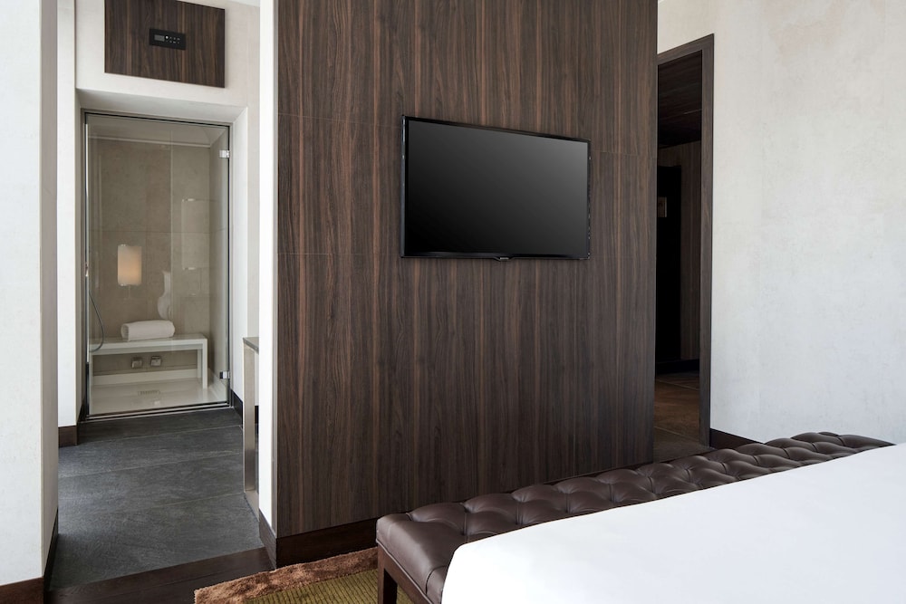 Hyatt Centric Milan Centrale 7/78