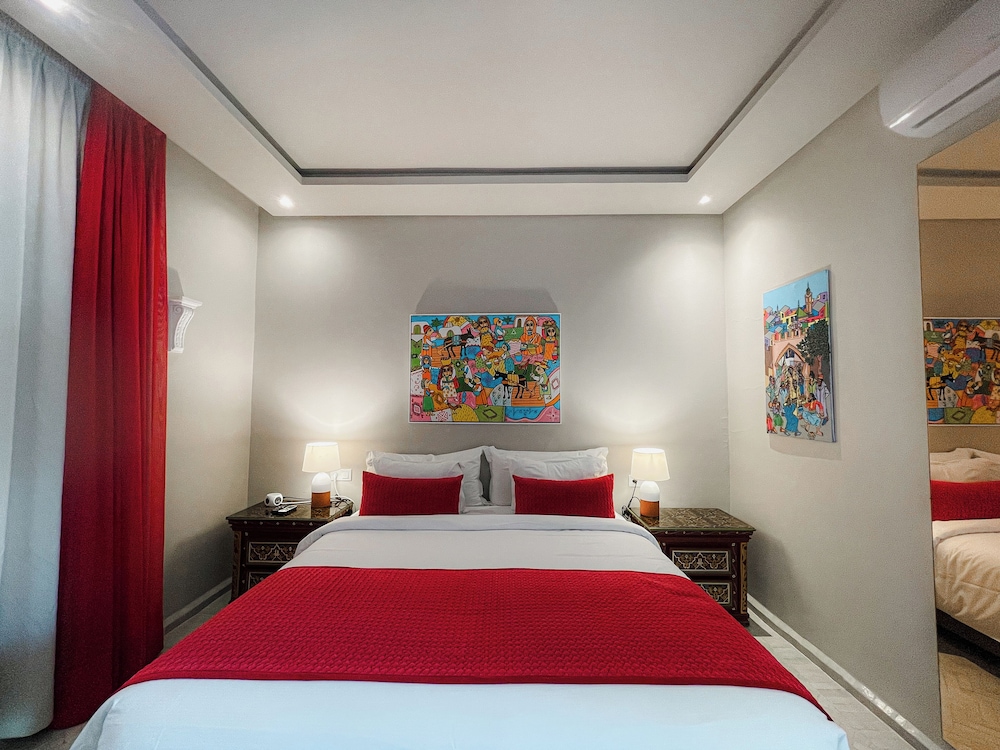 Romantic, Harbor, King Bed