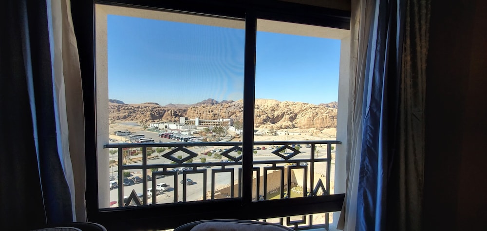 Petra Moon Luxury Hotel 28/30
