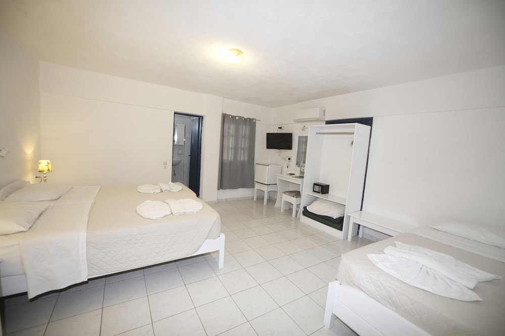 CALDERA VIEW RESORT ADULTS ONLY 11/50