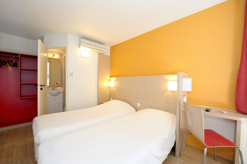 Hotel Kennedy Parc Des Expositions 27/57