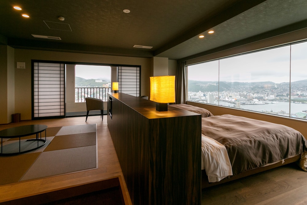 Inasayama Kanko Hotel 7/67