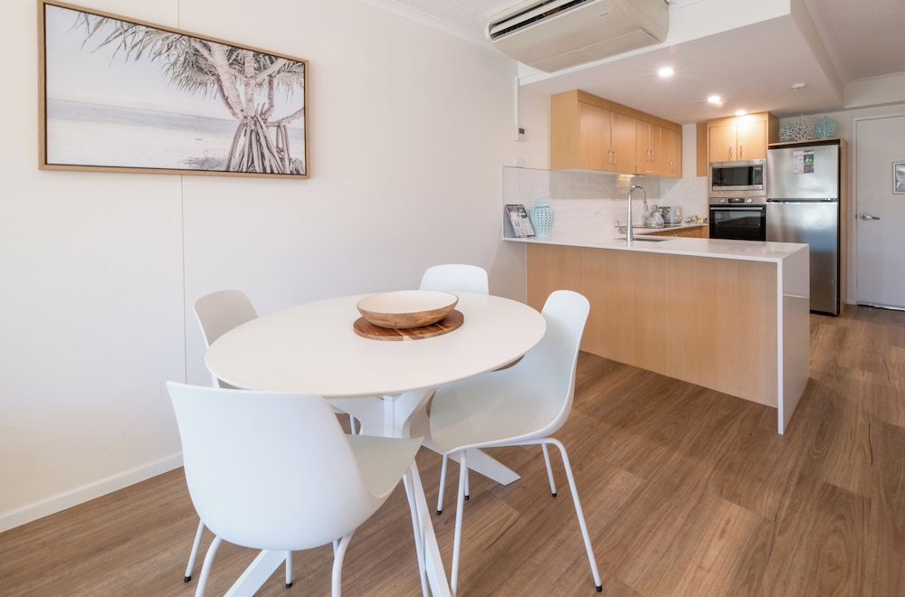 Shingley Beach Resort 57/72