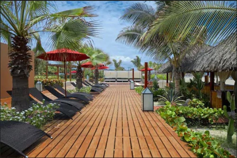 Royal Decameron Punta Sal 12/88